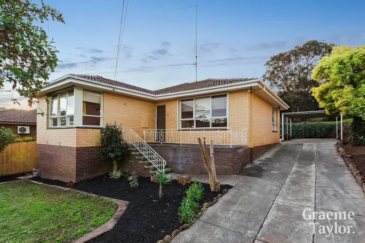 32 Craigie Road, Newtown VIC 3220