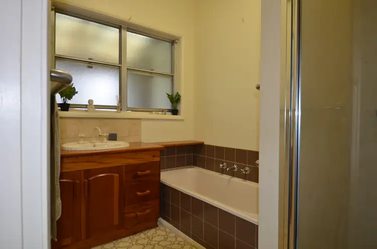 Fourth view of Homely house listing, 2 Walker Street, Stawell VIC 3380