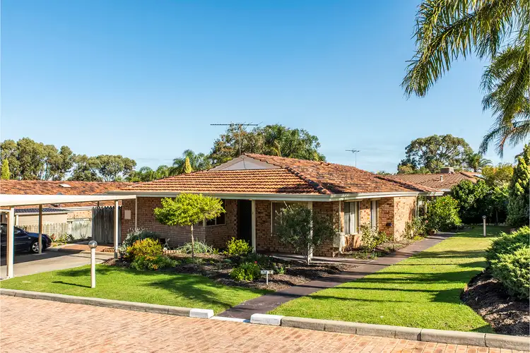 2/186 Twickenham Drive, Kingsley WA 6026