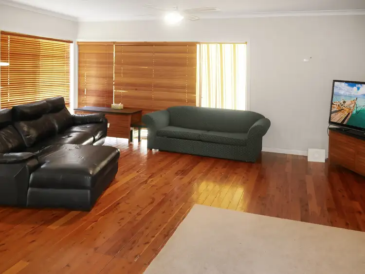 Second view of Homely house listing, 10 Canal St, Leeton NSW 2705