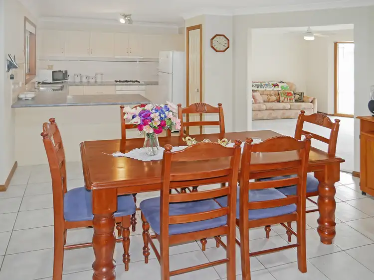 Fifth view of Homely house listing, 18 Teramo Street, Leeton NSW 2705