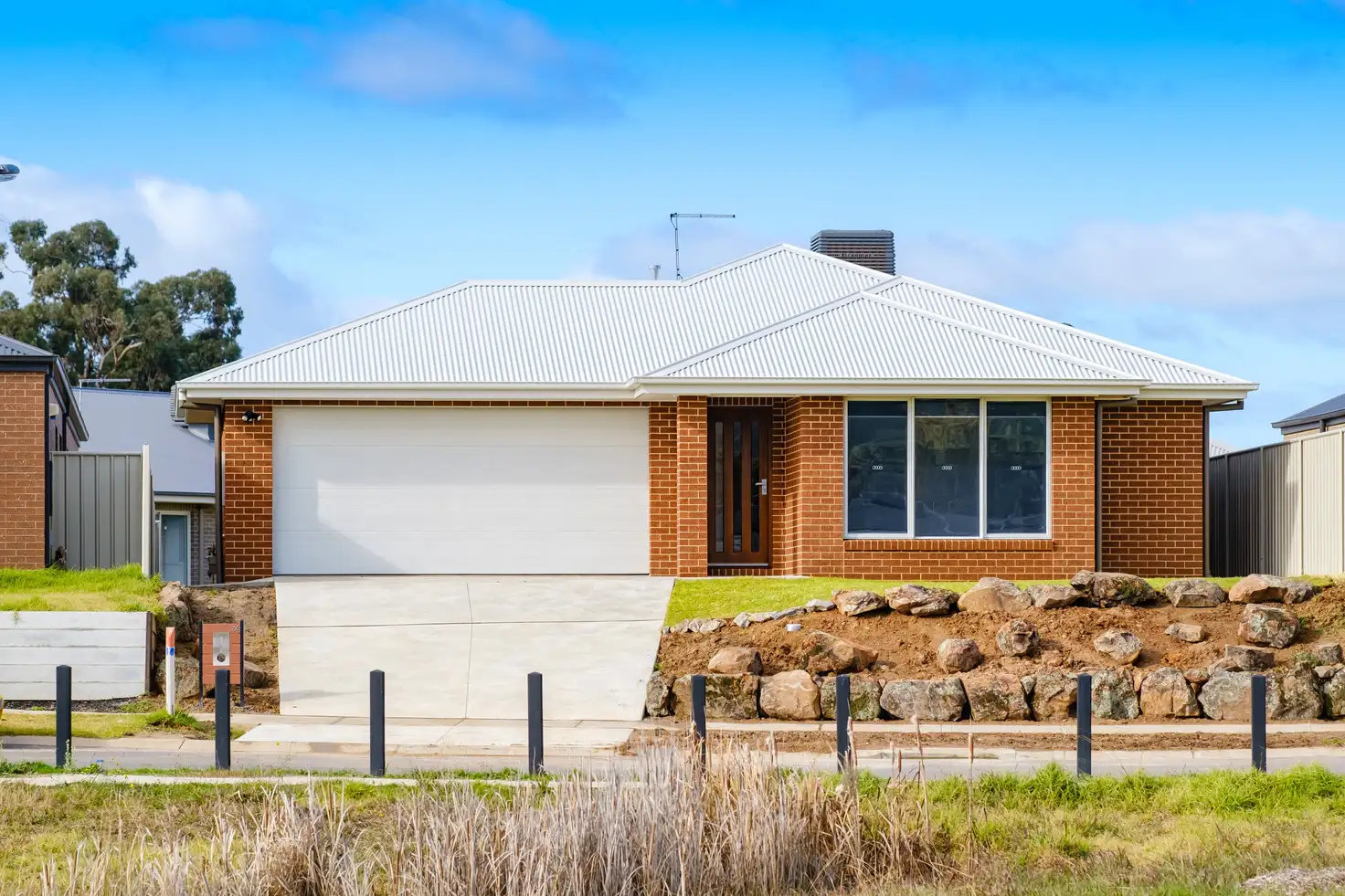 Main view of Homely house listing, 24 ASHBURTON CIRCUIT, Wodonga VIC 3690