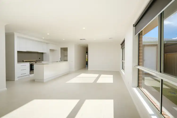Fifth view of Homely house listing, 24 ASHBURTON CIRCUIT, Wodonga VIC 3690