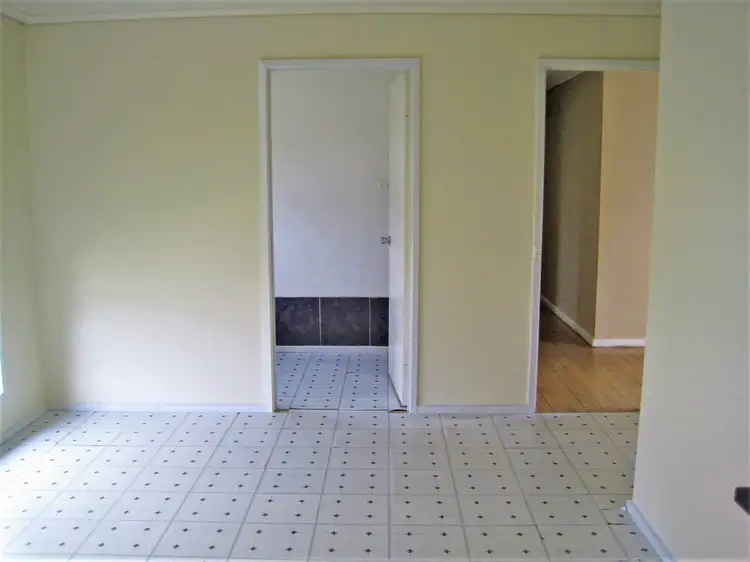 Fifth view of Homely house listing, 90 Lilac Ave, Kerang VIC 3579