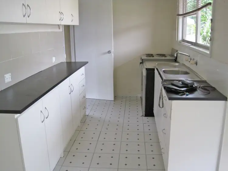 Seventh view of Homely house listing, 90 Lilac Ave, Kerang VIC 3579