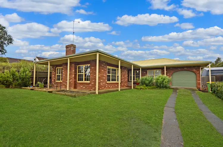 21 Tamora Crescent, Portland VIC 3305
