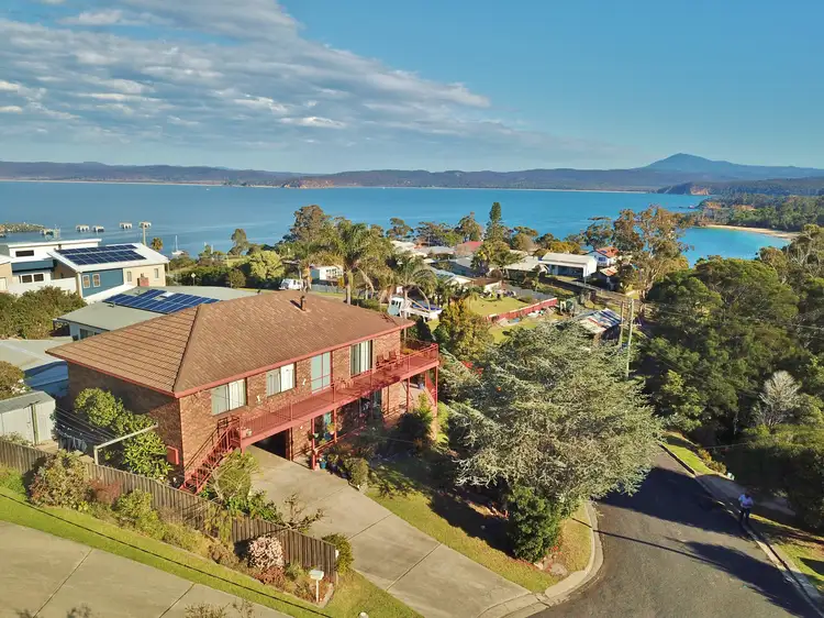 1 Fishermens Court, Eden NSW 2551