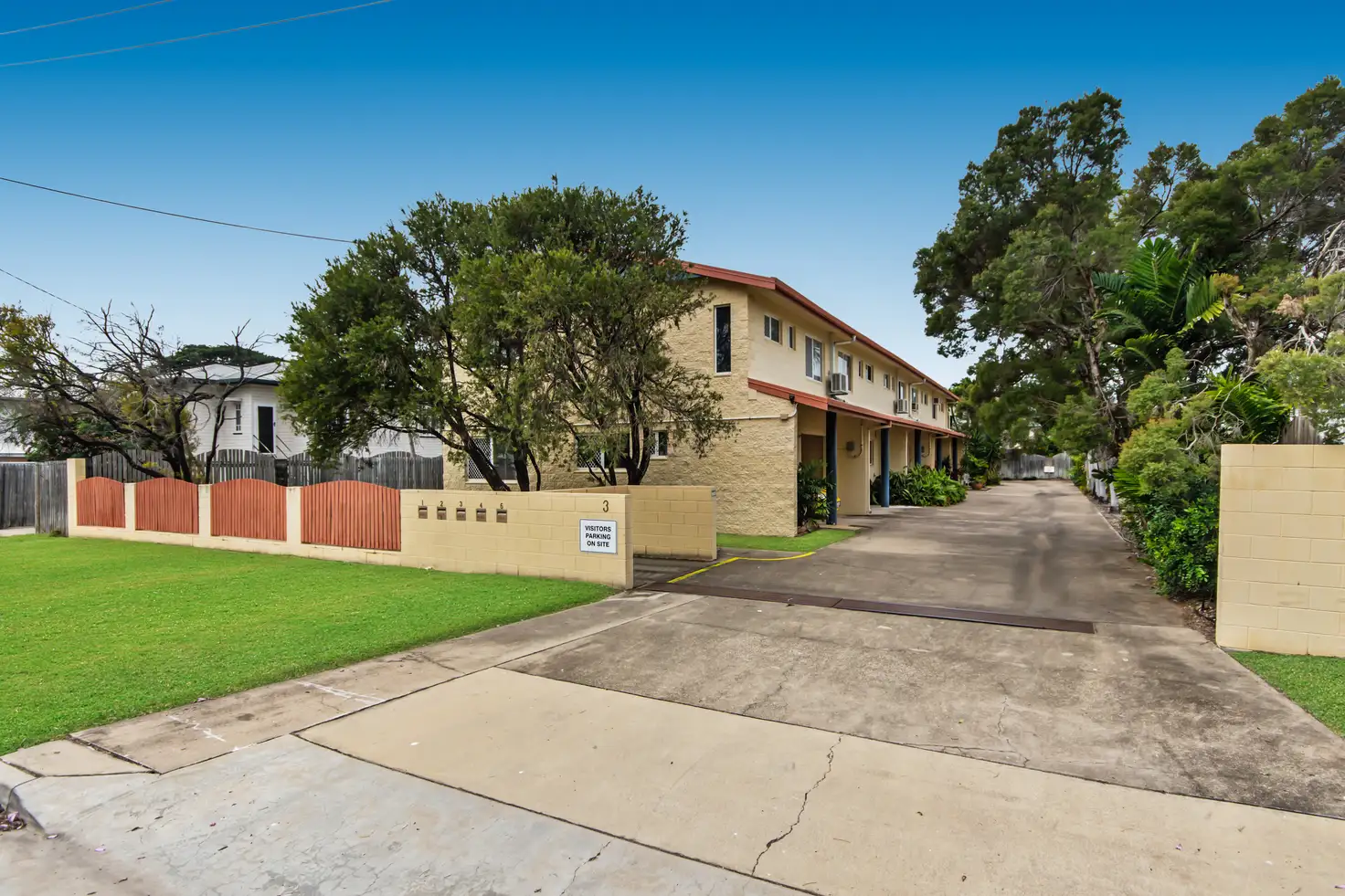 Main view of Homely townhouse listing, 2/3 Alroy Street, Pimlico QLD 4812