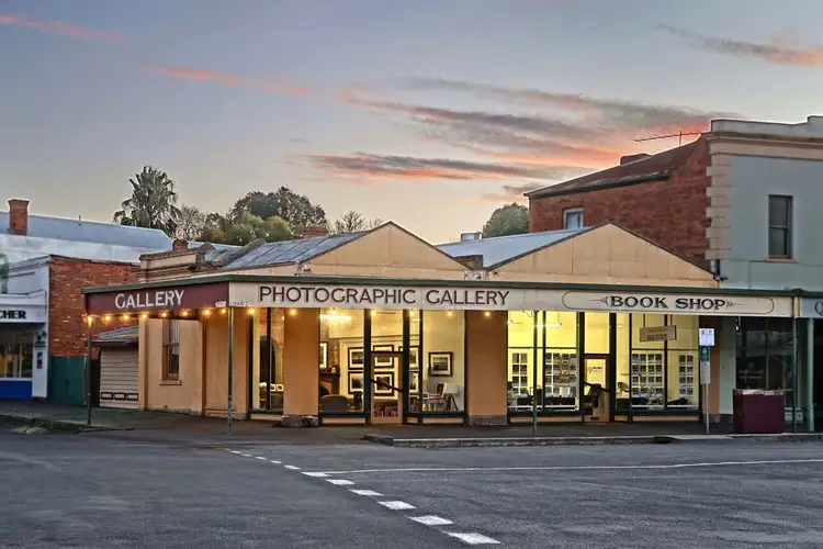 54 Fraser Street, Clunes VIC 3370