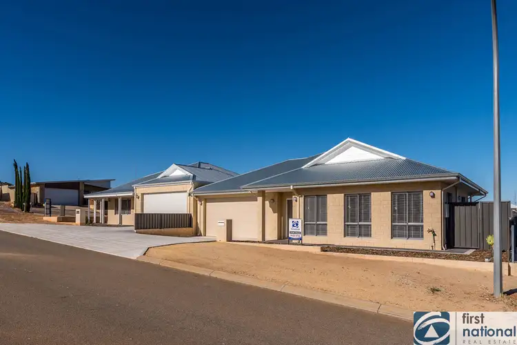 1A Golf Crescent, Northam WA 6401