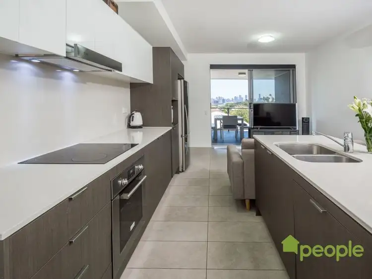 Fifth view of Homely unit listing, 11/28 Chatsworth Road, Greenslopes QLD 4120