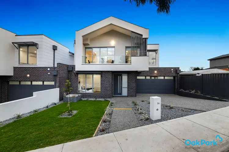 5A Albert Street, Oak Park VIC 3046