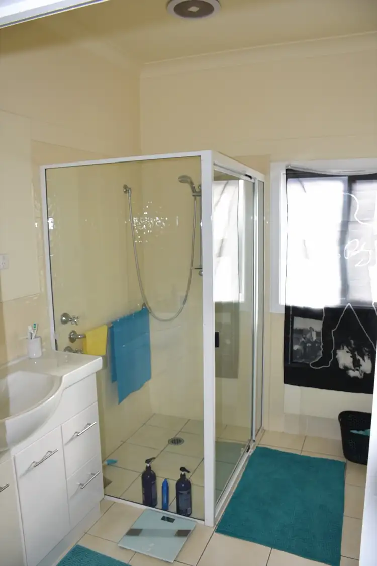 Sixth view of Homely house listing, 1 Thomas Street, Glen Innes NSW 2370
