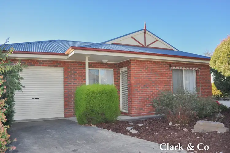 1/35 Malcolm Street, Mansfield VIC 3722