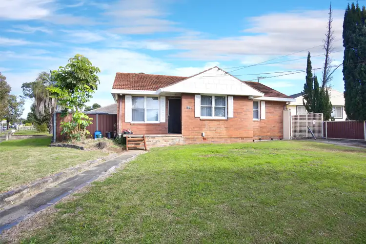 15 Insignia Street, Sadleir NSW 2168