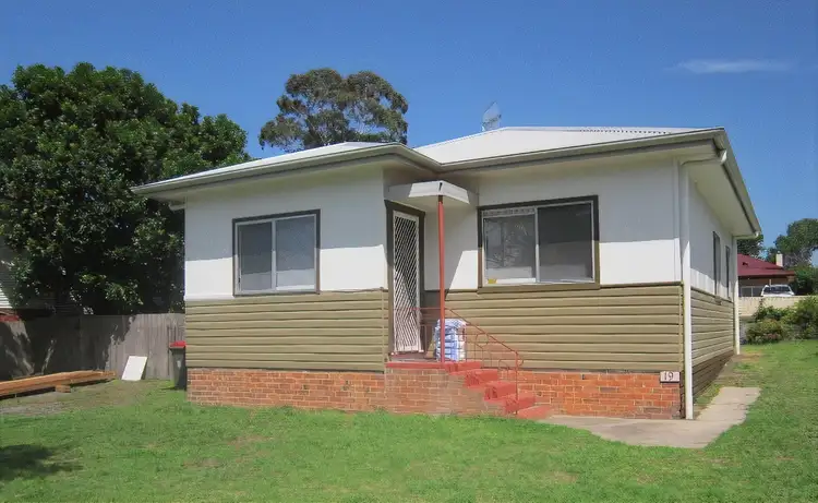 19 Meroo Street