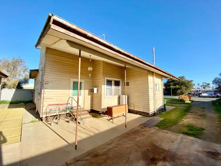 Sixth view of Homely block of units listing, 411 SLOANE STREET, Deniliquin NSW 2710
