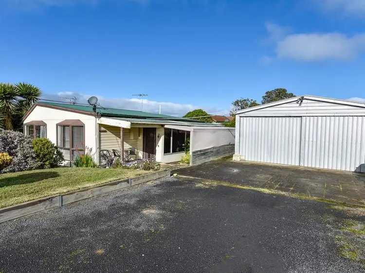 5 Chambers Street, Beachport SA 5280