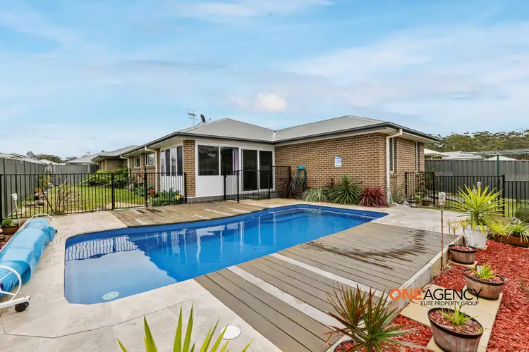 9 Chichester Road, Sussex Inlet NSW 2540