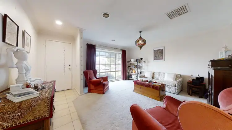 Fifth view of Homely house listing, 8 Emma Place, Quarry Hill VIC 3550