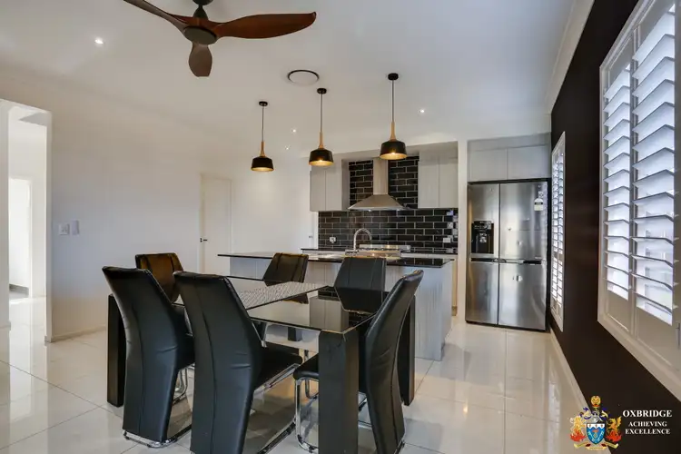 15 Invergarry Circuit, Heathwood QLD 4110