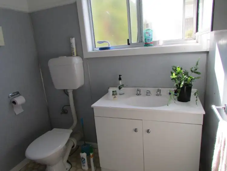 Seventh view of Homely unit listing, 1 &amp; 2/25a Devereux Street, Warracknabeal VIC 3393