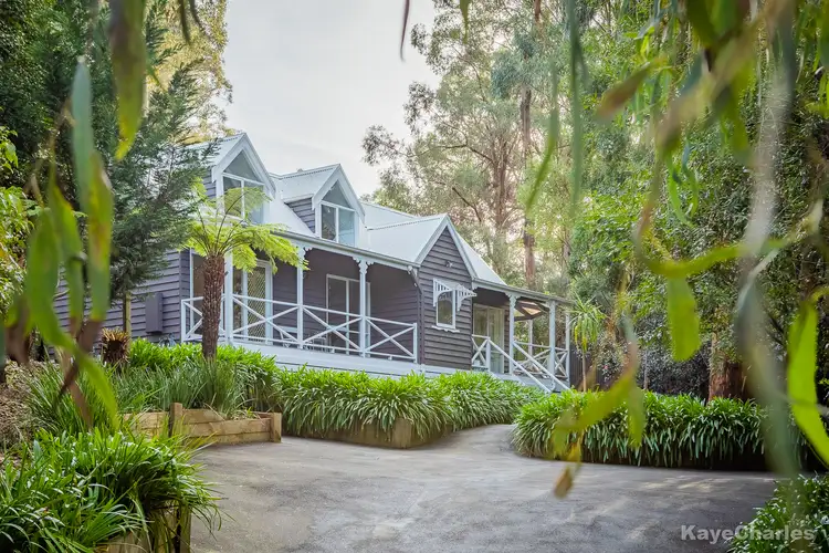 13 Ladd Road, Emerald VIC 3782
