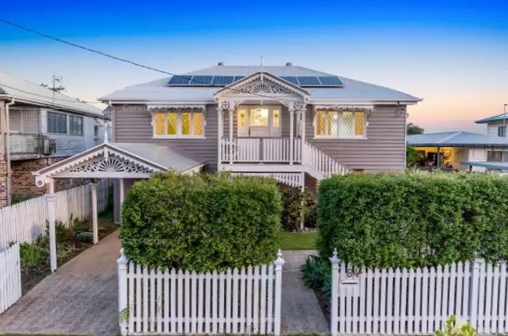 84 Glenora Street, Wynnum QLD 4178