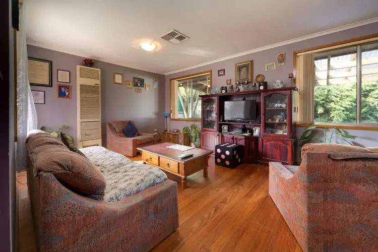 Second view of Homely house listing, 5 OSLO COURT, Wodonga VIC 3690