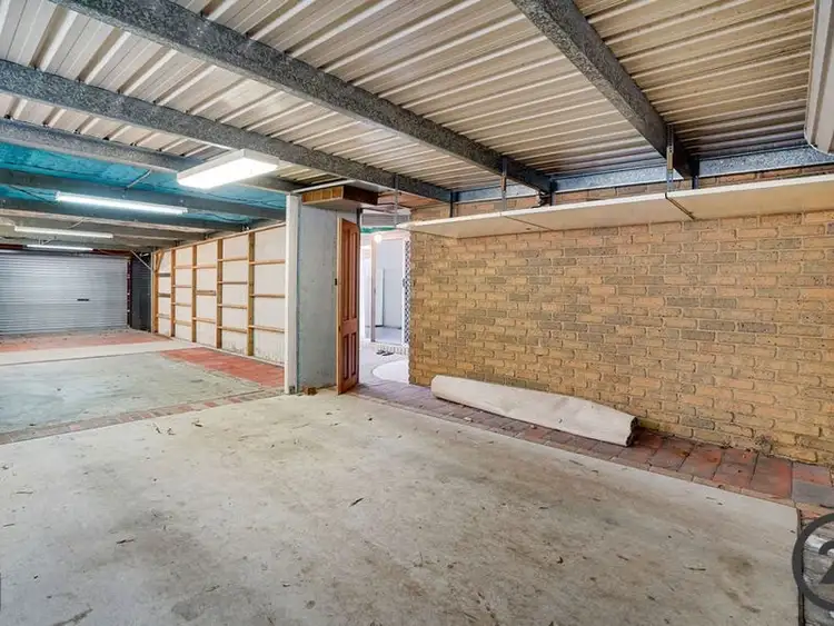 Seventh view of Homely house listing, 8 Crystal Gardens, Cranbourne West VIC 3977