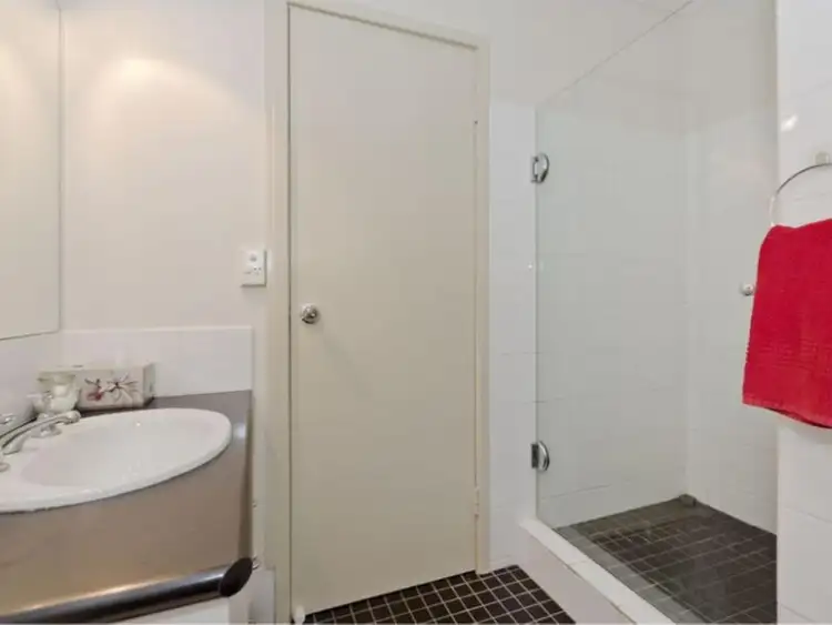 Fifth view of Homely unit listing, 7/2 Gertrude Street, Highgate Hill QLD 4101