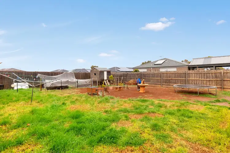 Second view of Homely house listing, 16 Gleeson Court, Maddingley VIC 3340