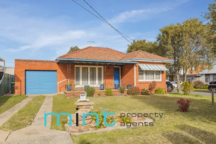 9 Maryl Avenue, Roselands NSW 2196
