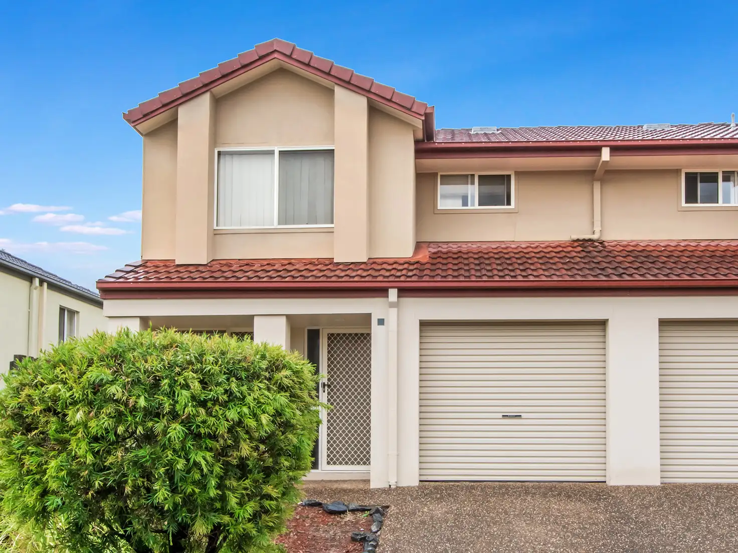 Main view of Homely townhouse listing, 43/74 Universal Street, Pacific Pines QLD 4211
