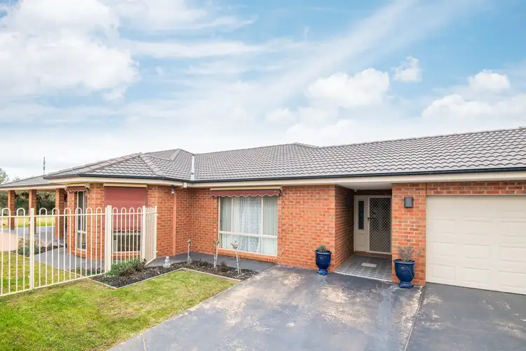 Second view of Homely house listing, 5 OPALITE COURT, Mooroopna VIC 3629
