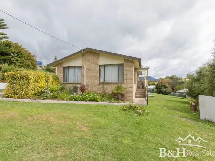 4 Reid Street, West Ulverstone TAS 7315