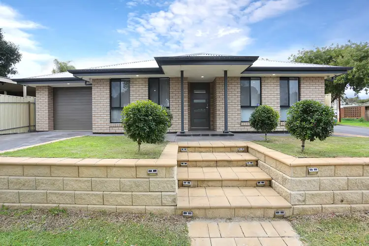 43 Lindsay Avenue, Valley View SA 5093