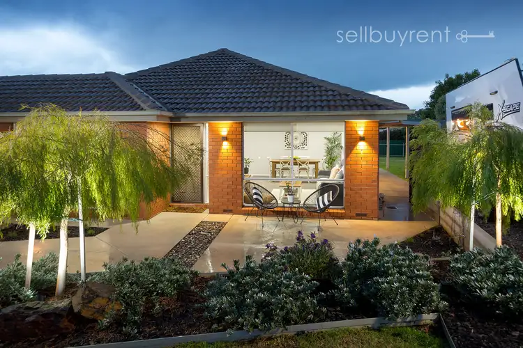Second view of Homely house listing, 19 SHIELS COURT, Wodonga VIC 3690