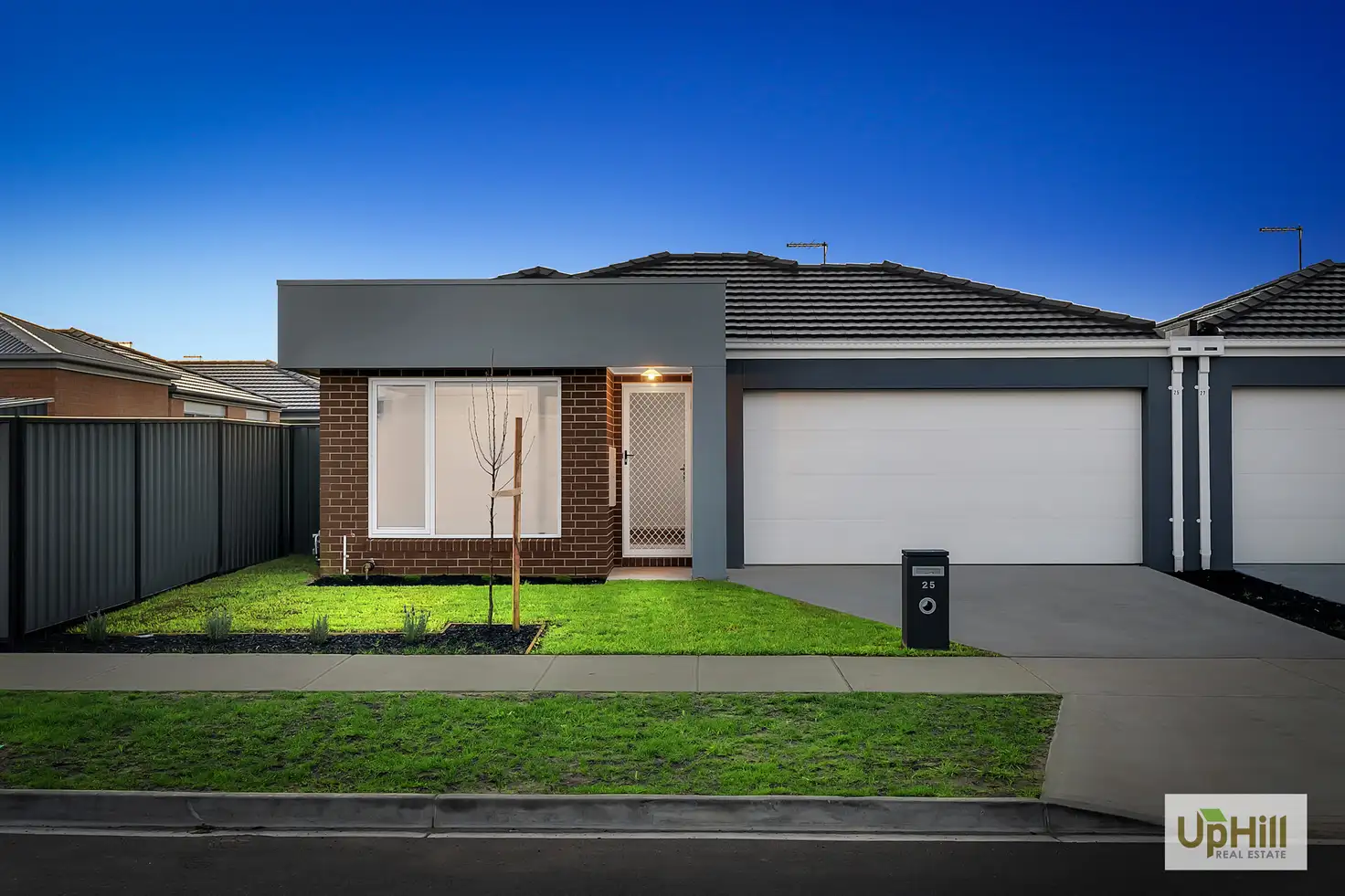 Main view of Homely unit listing, 31 SHANKS DRIVE, Berwick VIC 3806
