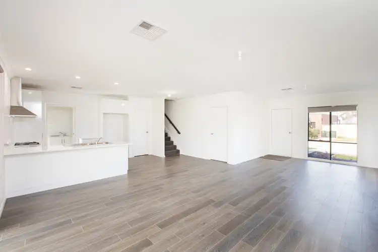 Third view of Homely house listing, 2/7 Toorak Drive, Irymple VIC 3498