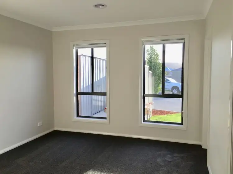Sixth view of Homely block of units listing, 40 Daintree Way, West Wodonga VIC 3690