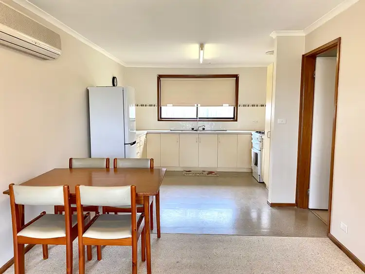 Fourth view of Homely unit listing, 2/23 Ivan Crescent, Hampton Park VIC 3976
