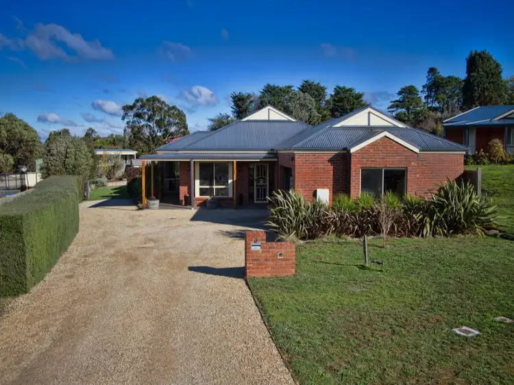 3 Boyd Court, Romsey VIC 3434