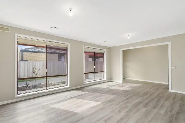 Second view of Homely house listing, 9 Myrtle Crescent, Traralgon VIC 3844