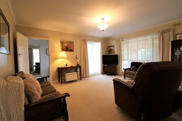Seventh view of Homely house listing, 5 Steuart Court, Kerang VIC 3579