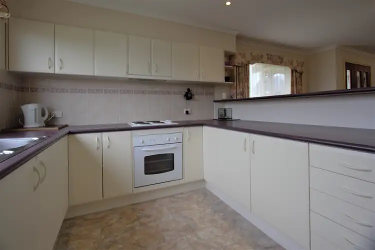 Fifth view of Homely unit listing, 10/100 George Street, Korumburra VIC 3950