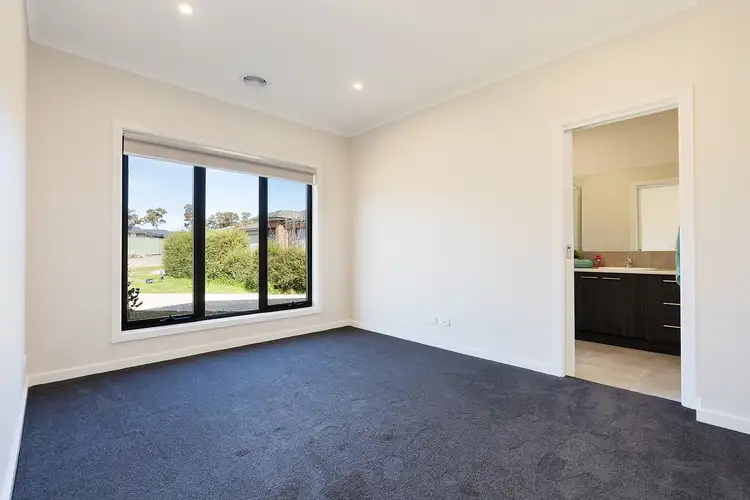Fifth view of Homely house listing, 6 Tackane Court, Campbells Creek VIC 3451