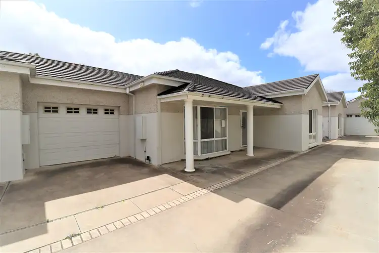 Main view of Homely townhouse listing, 2/237 Westblade Avenue, Kerang VIC 3579