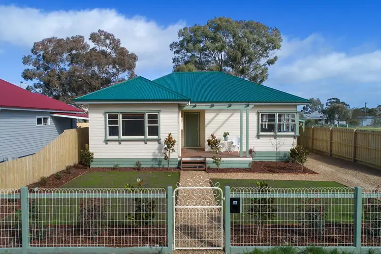 16 Lothair Street, Clunes VIC 3370