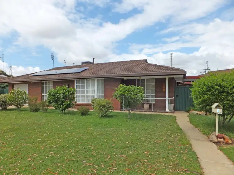 Main view of Homely townhouse listing, 5 Drum Street, Kyabram VIC 3620